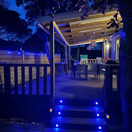 Mobil-home Parc Montana *